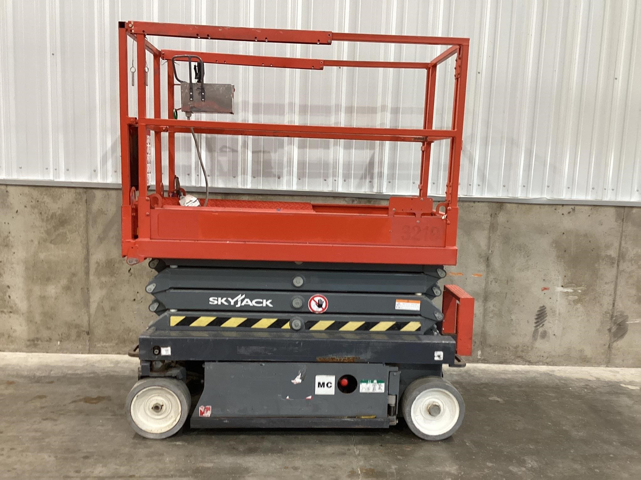 2018 Sky Jack SJIII3219 Equipment Image0