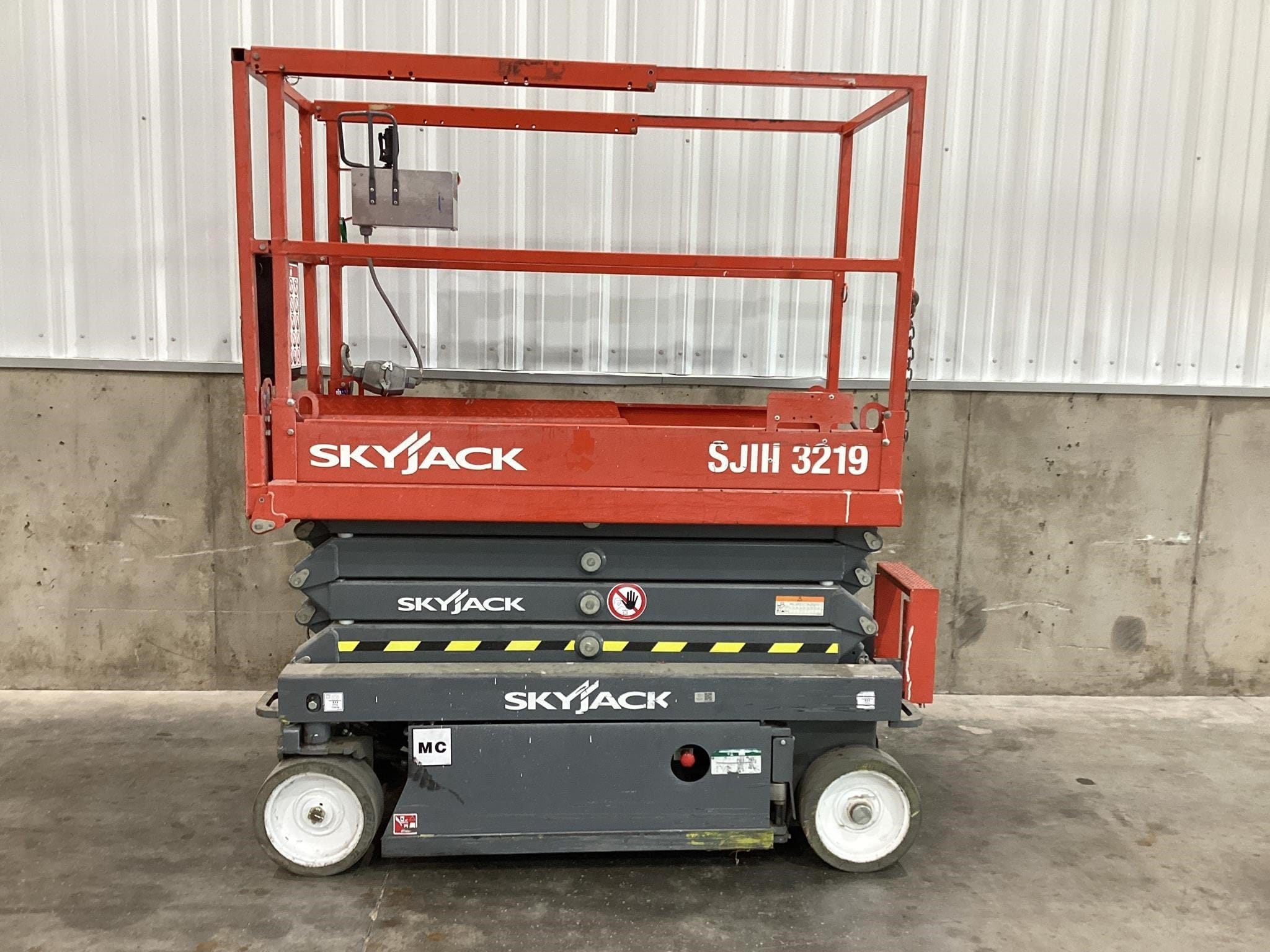 2019 Sky Jack SJIII3219 Equipment Image0