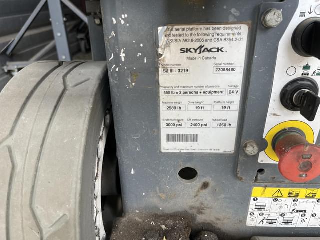 Image of Sky Jack SJIII3219 equipment image 2