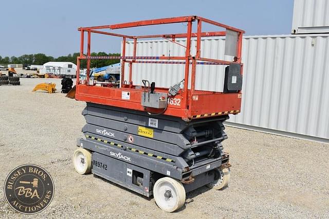 Image of Sky Jack SJIII4632 equipment image 2