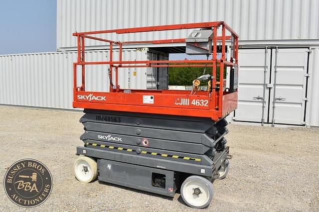 Image of Sky Jack SJIII4632 equipment image 4