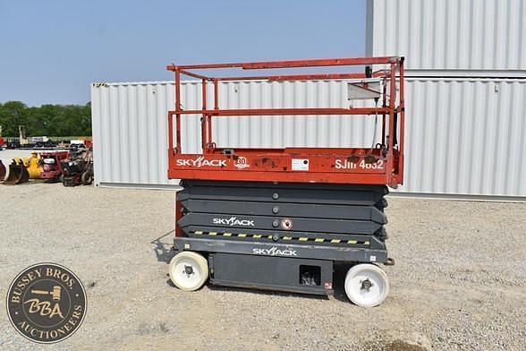 Image of Sky Jack SJIII4632 equipment image 4