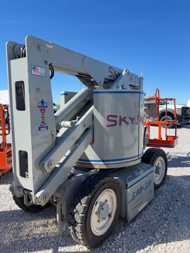 Image of Sky Jack SJKB-33N equipment image 4
