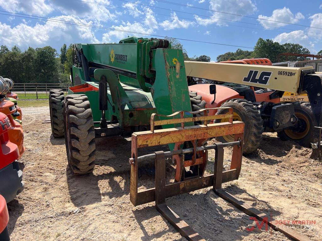 Main image Skytrak 6042