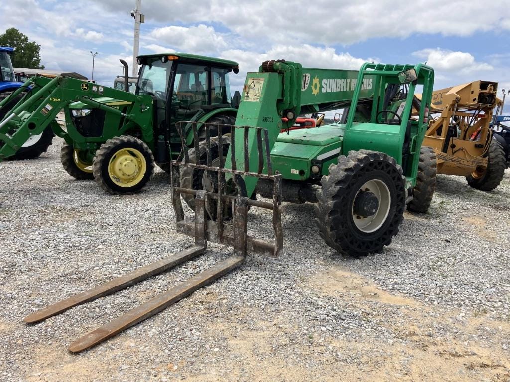 2014 Skytrak 8042 Equipment Image0