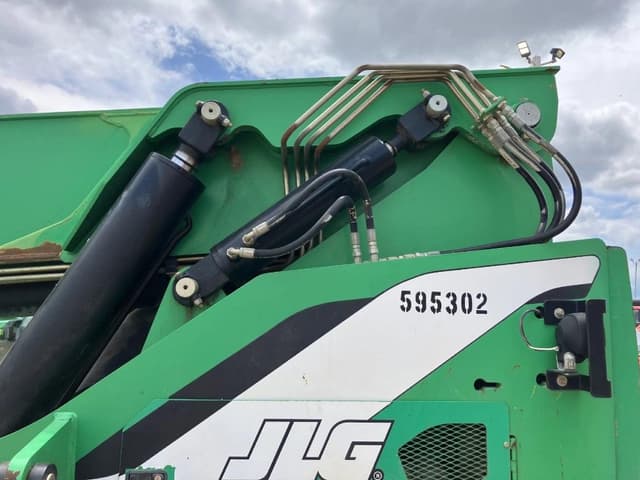 Image of JLG 8042 equipment image 4