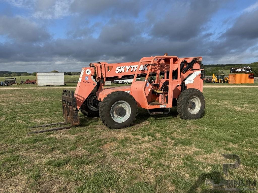 Skytrak 8042 Equipment Image0