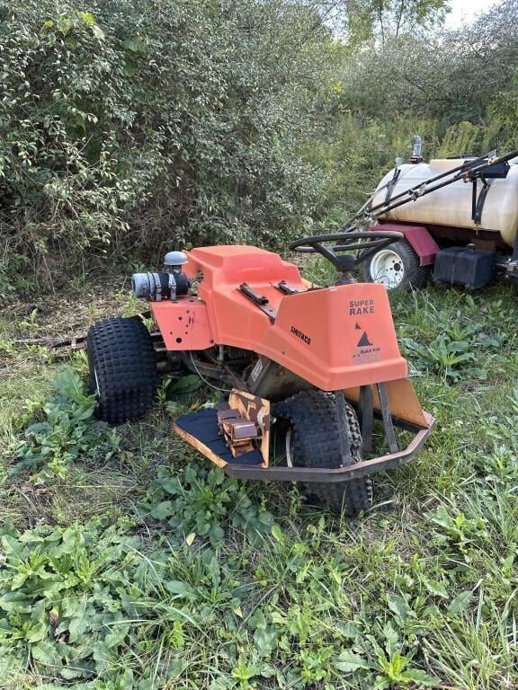 SOLD - SmithCo Super Rake II Lot No. 105 Other Equipment | Tractor Zoom