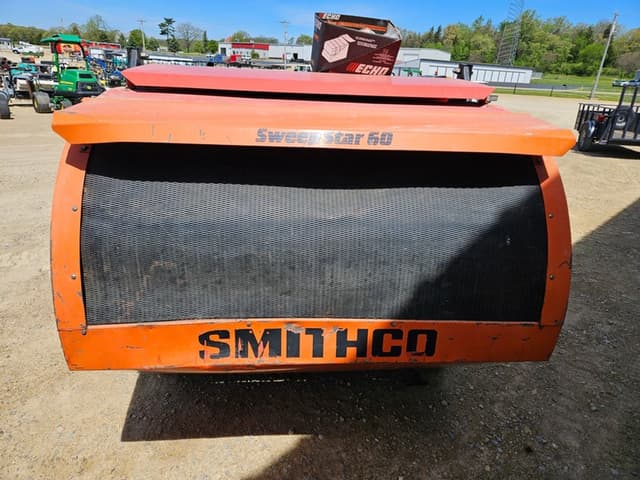Image of SmithCo Sweepstar 60 equipment image 3