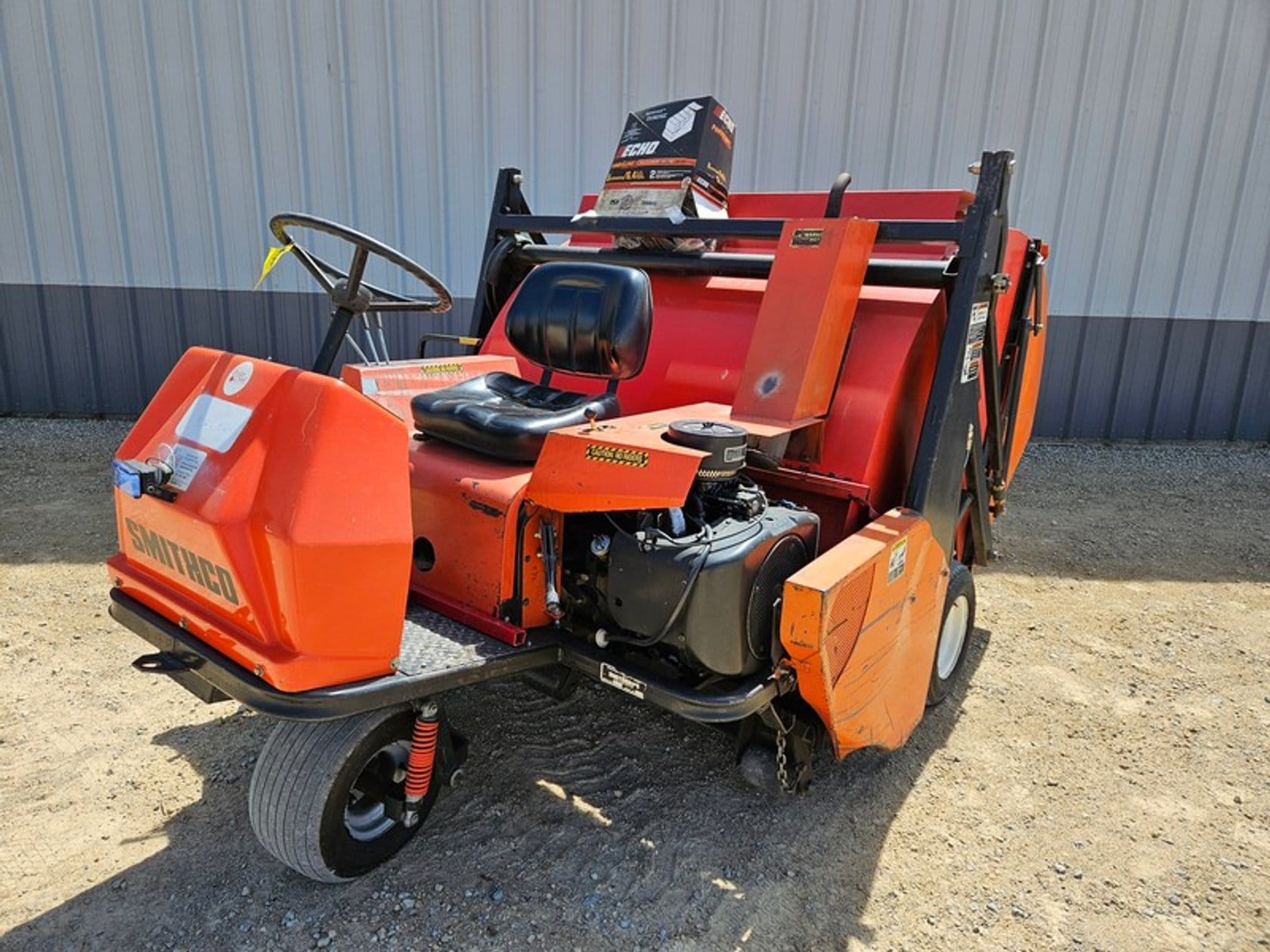 SmithCo Sweepstar 60 Equipment Image0