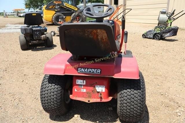 Image of Snapper LE1433H equipment image 2