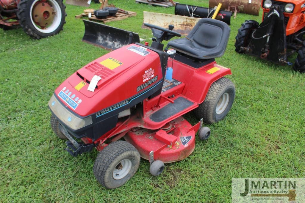 Main image Snapper LT 2042