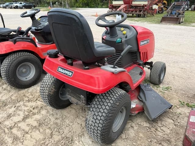 Image of Snapper LT125 equipment image 4