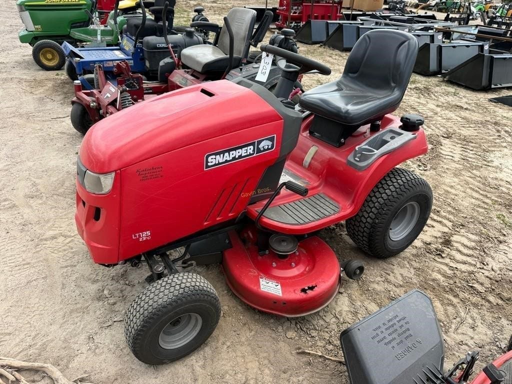 Snapper LT125 Equipment Image0