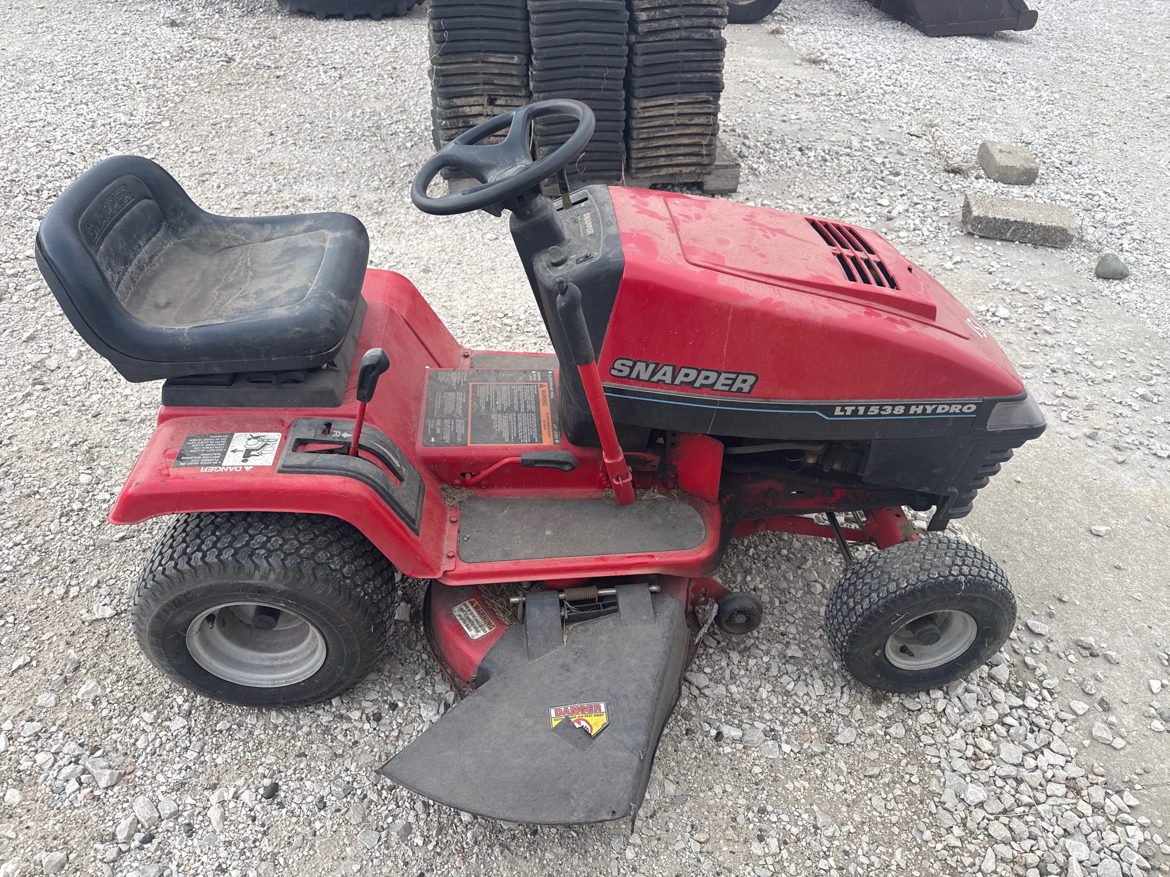 Main image Snapper LT1538 HYDRO