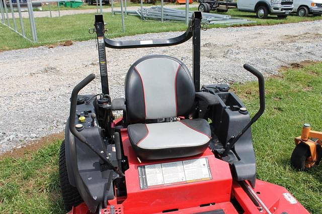 Image of Snapper Pro S200XT equipment image 1