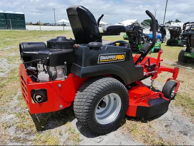 Image of Snapper Pro S50XT equipment image 2