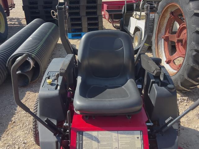 Image of Snapper Pro S125XT equipment image 4