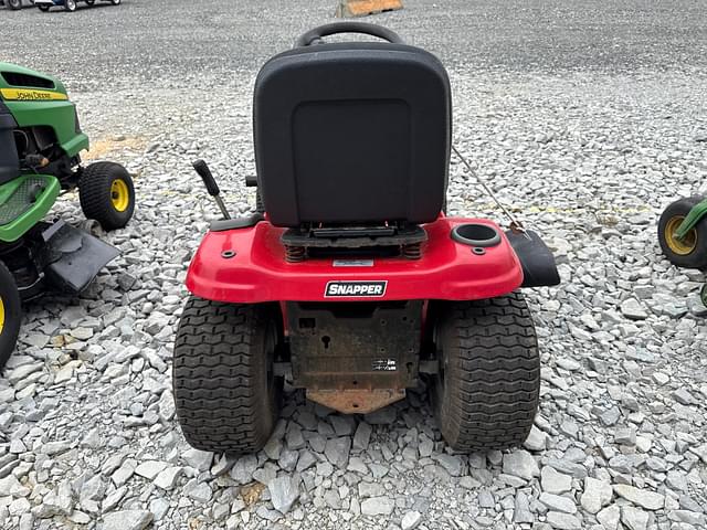 Image of Snapper ST1842 equipment image 4