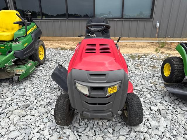 Image of Snapper ST1842 equipment image 1