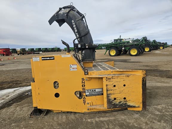 Image of Snowblast 7000MD equipment image 4