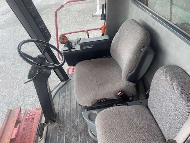 Image of Case IH 2366 equipment image 4