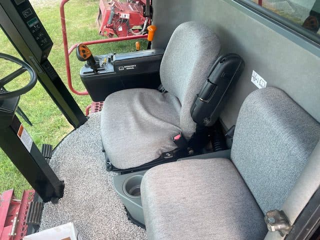 Image of Case IH 2388 equipment image 2