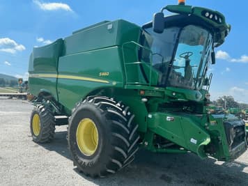 Main image John Deere S660