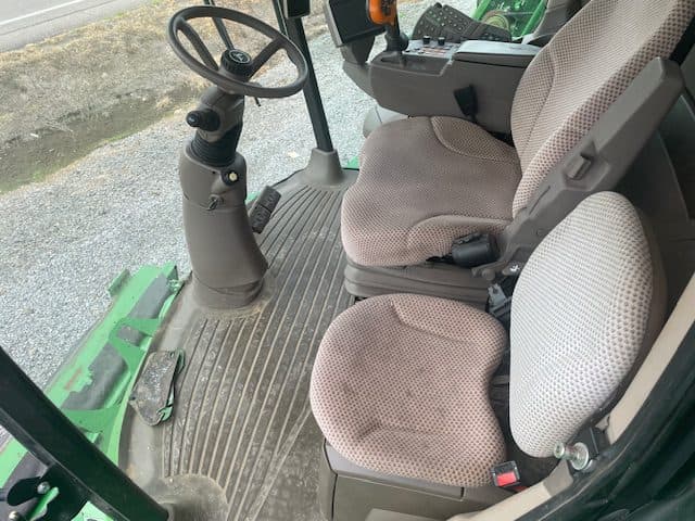 Image of John Deere S660 equipment image 2