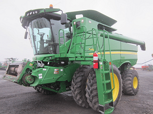 SOLD - Used John Deere 9500 Sidehill Combine- 660590 Image