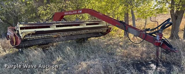 Image of New Holland 114 equipment image 2