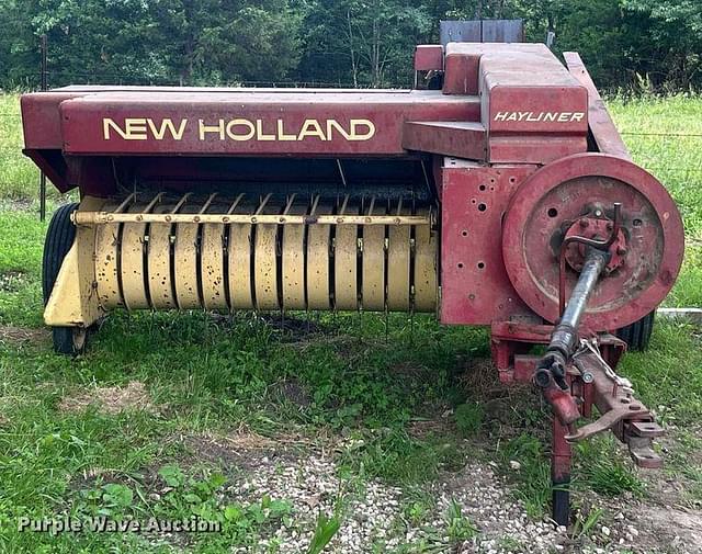 Image of New Holland 310 equipment image 1