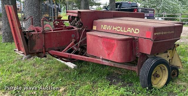 Image of New Holland 310 equipment image 4