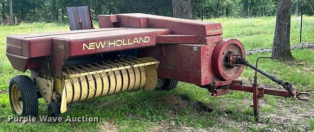 Image of New Holland 310 equipment image 2