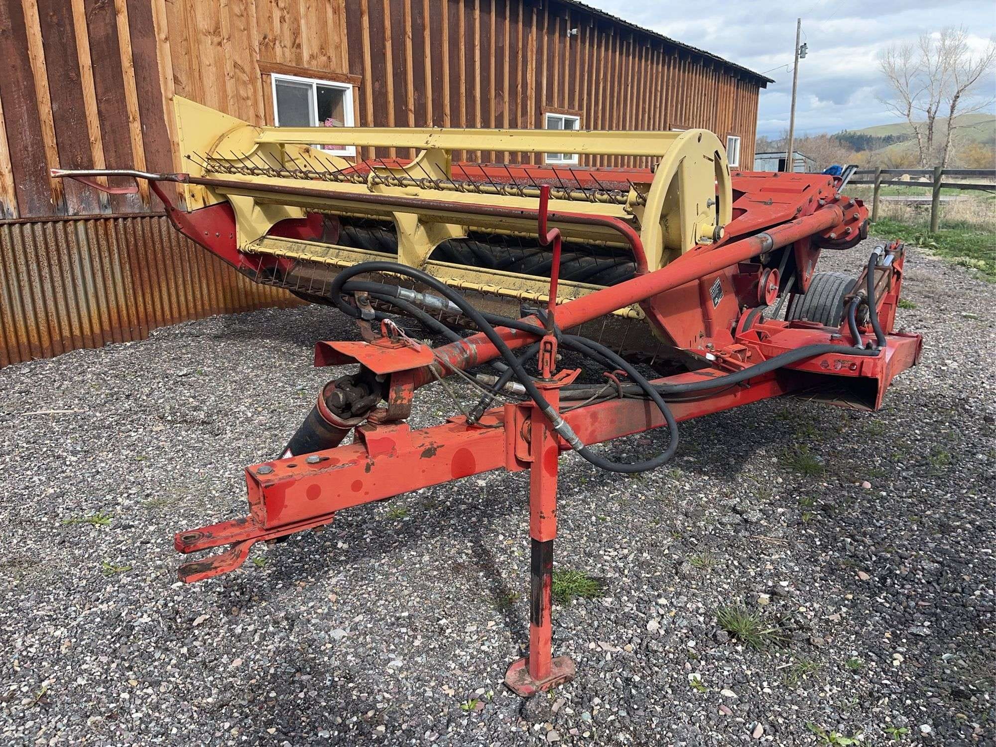 New Holland 488 Equipment Image0