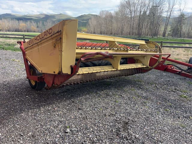 Image of New Holland 488 equipment image 2