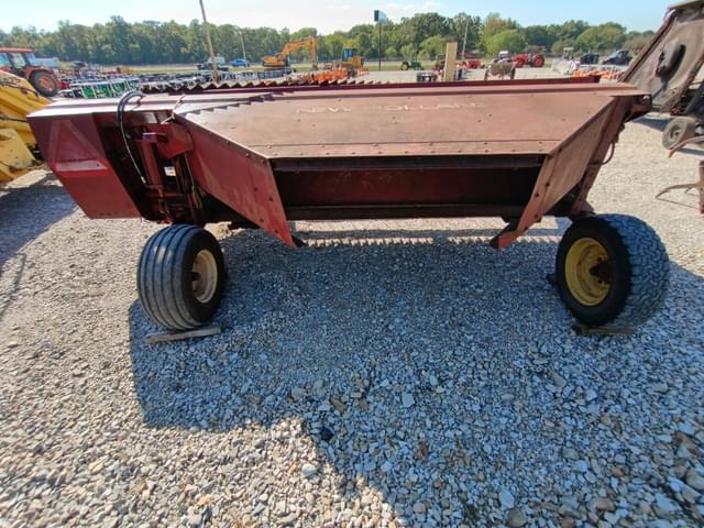 Image of New Holland 489 equipment image 3