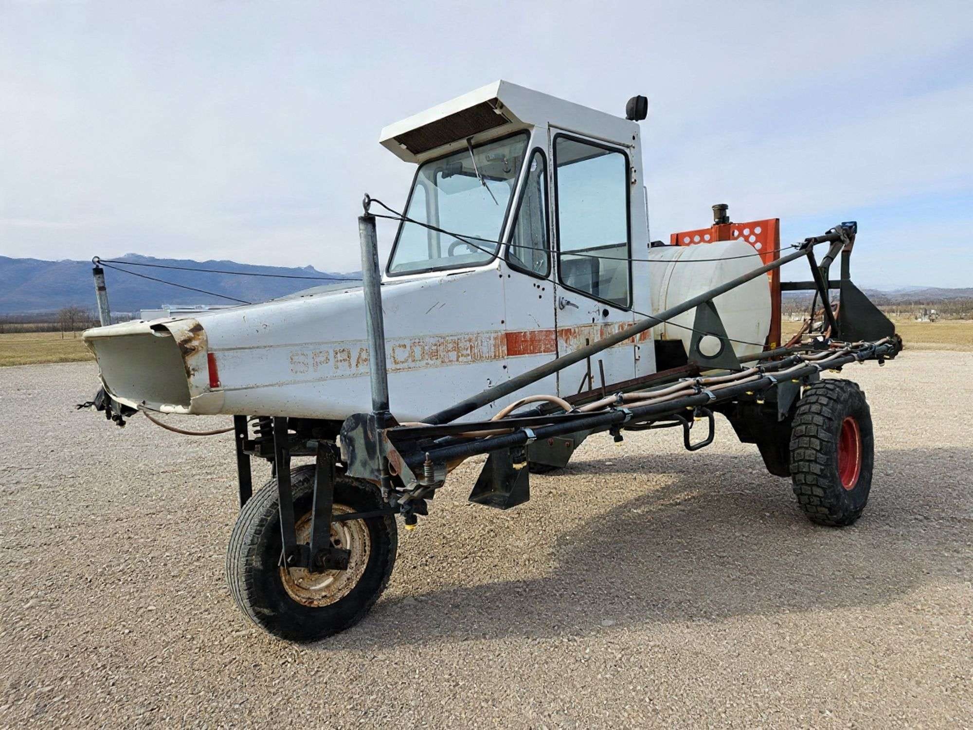 Spra-Coupe 116-72 Equipment Image0