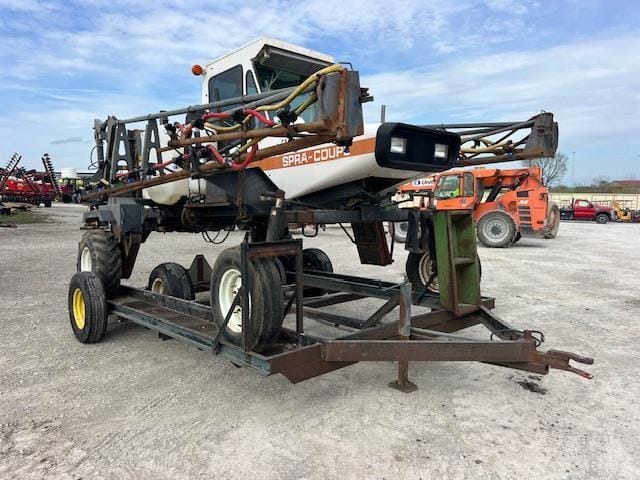 Spra-Coupe 220 Equipment Image0