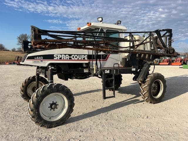 Image of Spra-Coupe 4440 equipment image 2