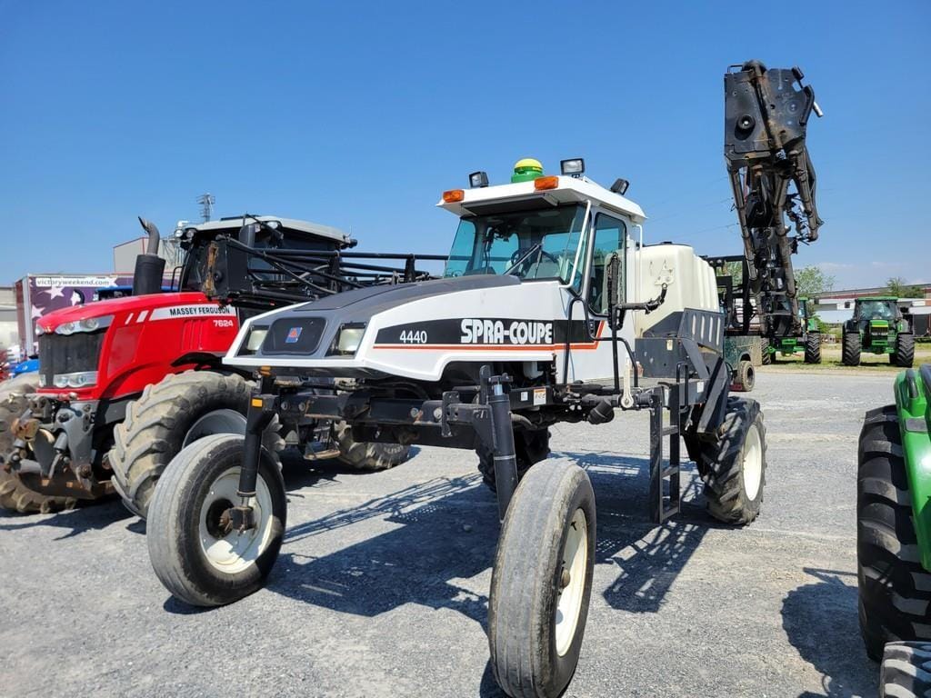 Spra-Coupe 4440 Equipment Image0
