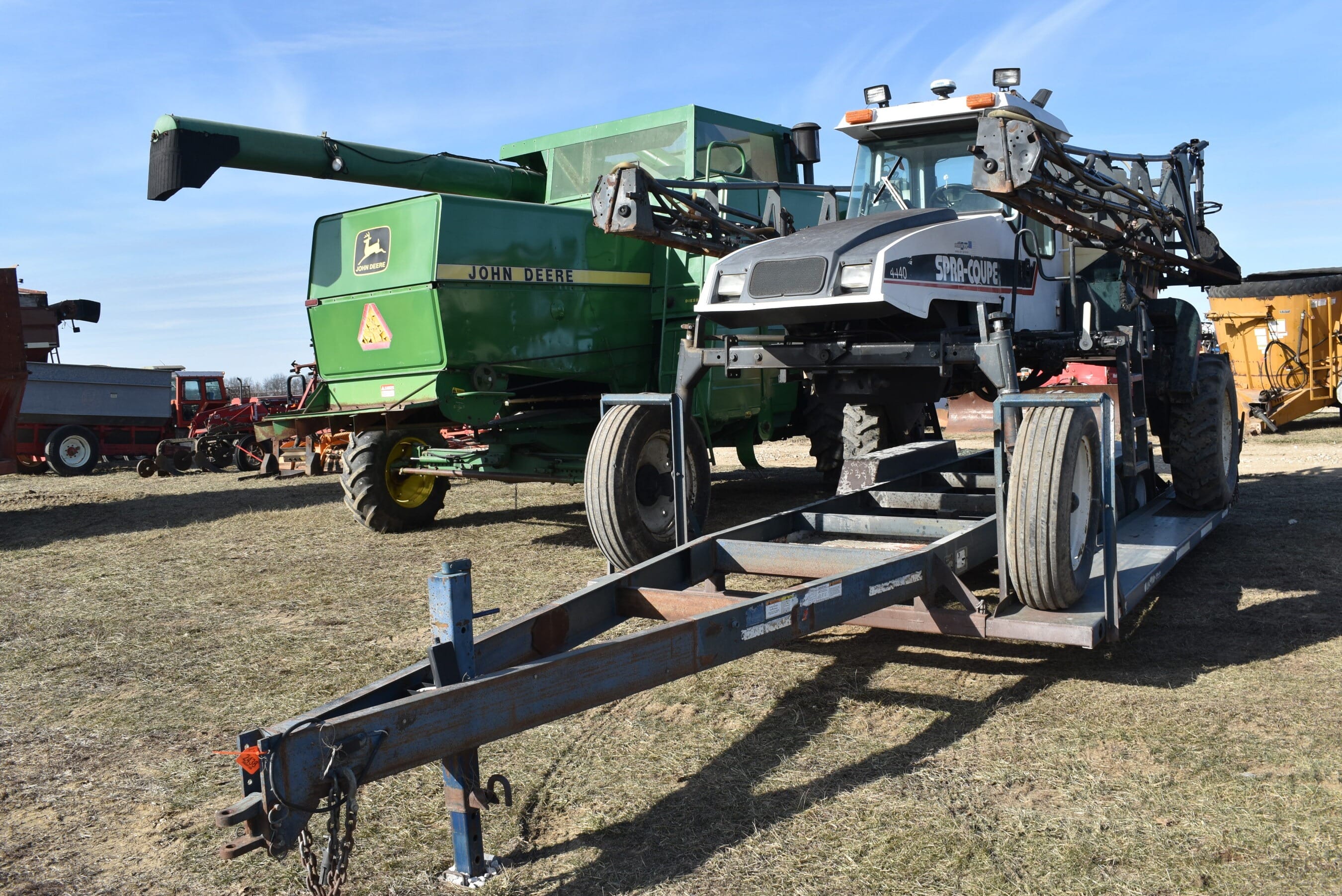 Spra-Coupe 4440 Equipment Image0