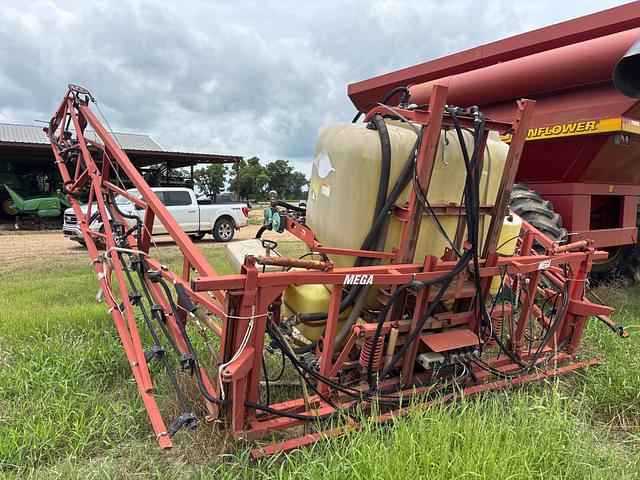 Image of Hardi Mega 350 equipment image 2