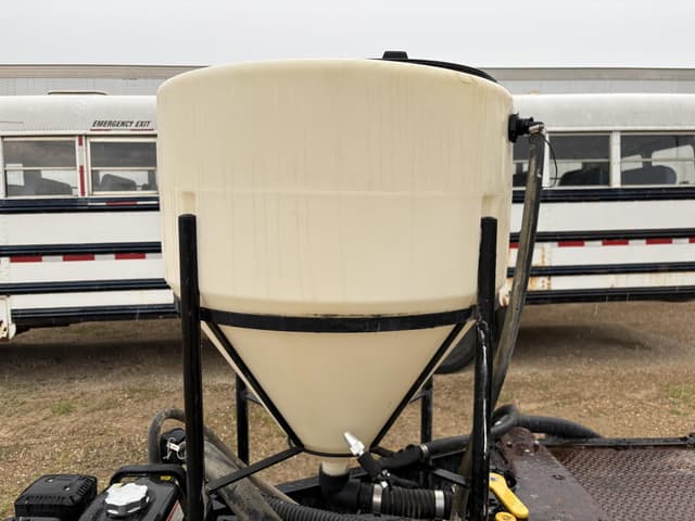 Image of Sprayer Specialties NT1300 equipment image 4