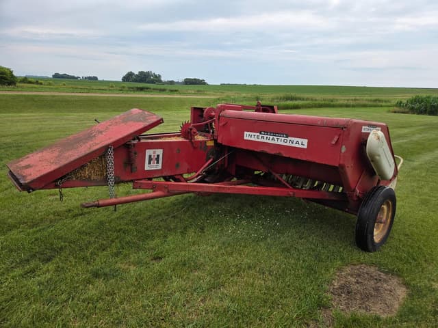 Image of International Harvester 37 equipment image 3