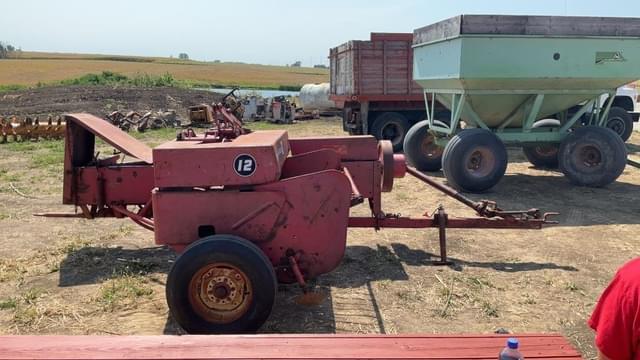 Image of Massey Ferguson 12 equipment image 3