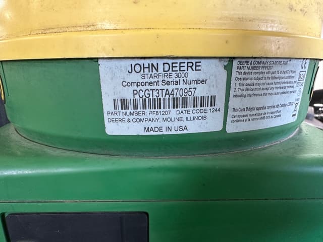 Image of John Deere StarFire 3000 equipment image 4