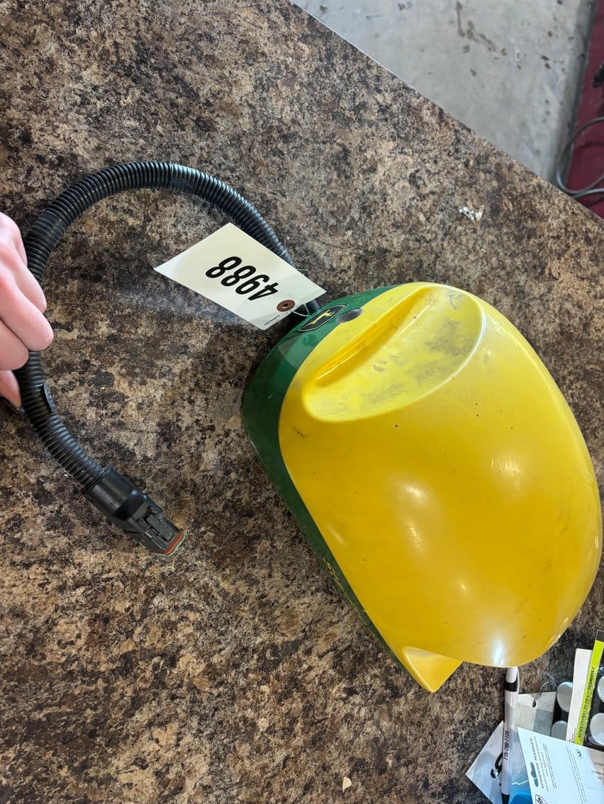 John Deere StarFire 6000 Equipment Image0