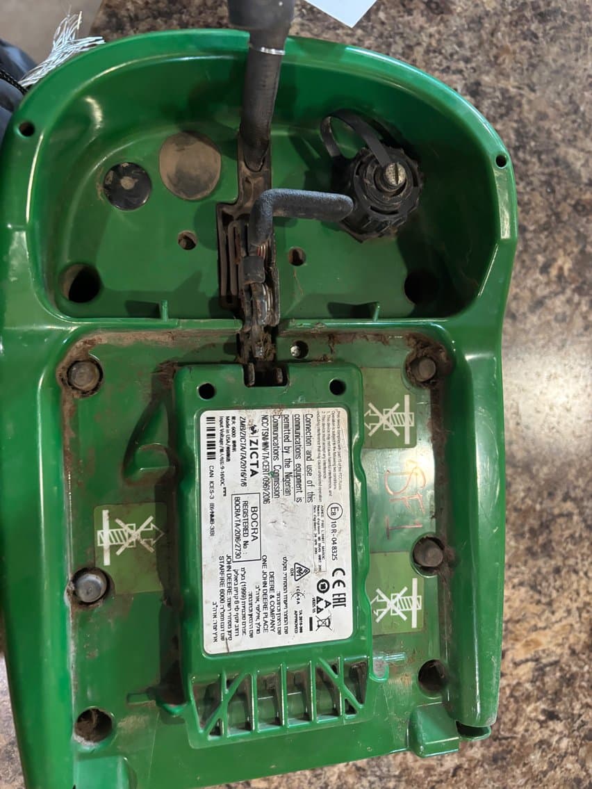 Image of John Deere StarFire 6000 Image 1