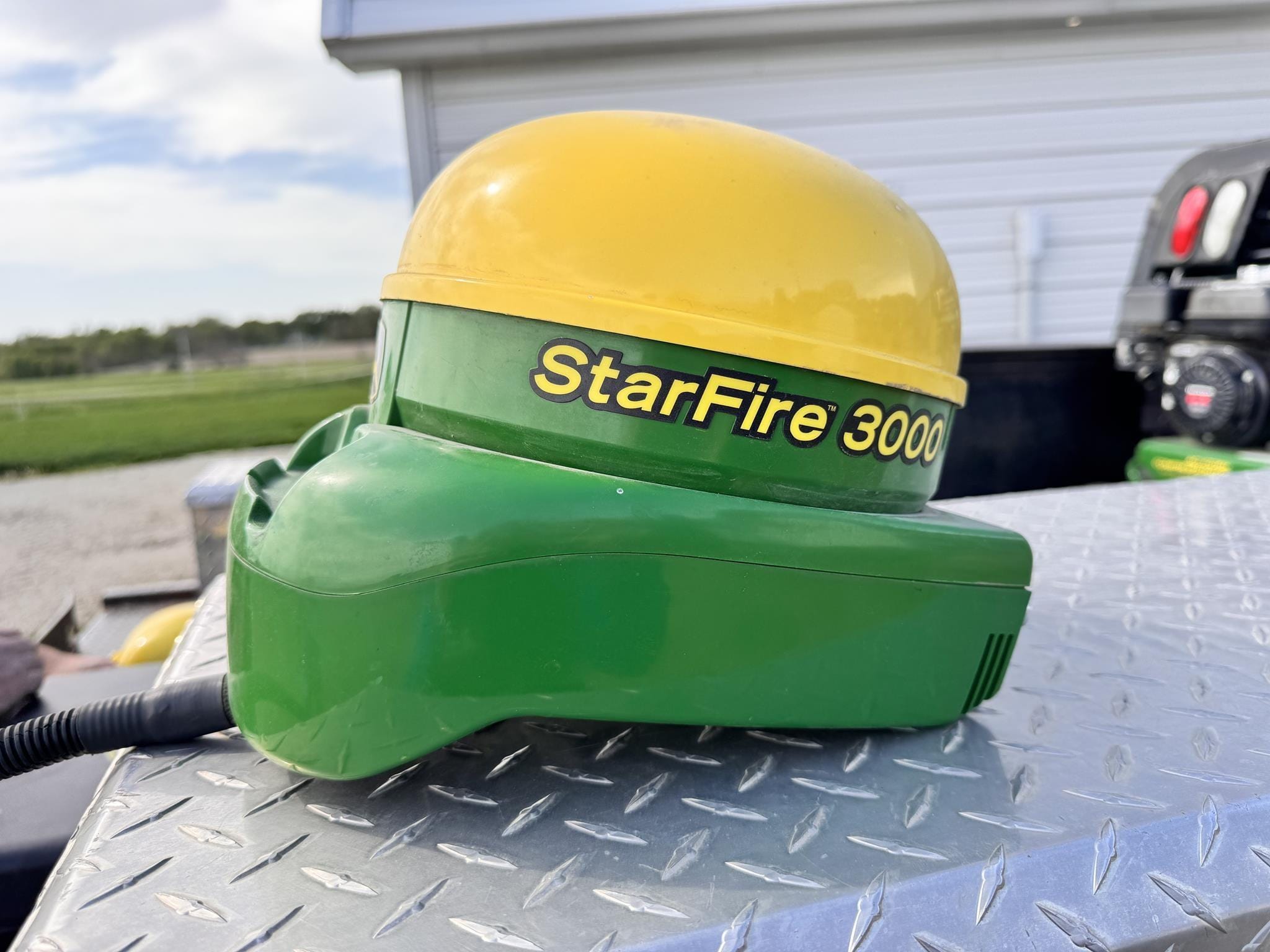 John Deere StarFire 3000 Equipment Image0